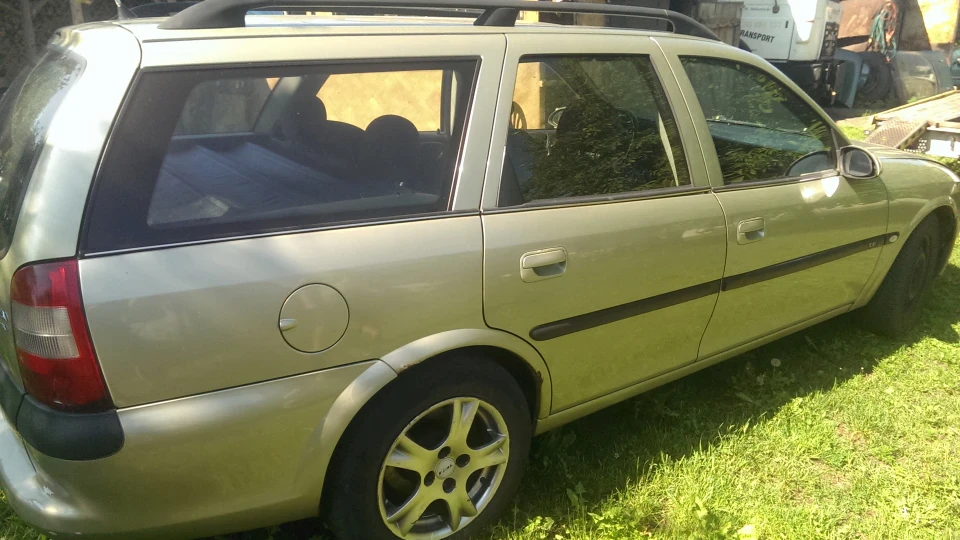 Opel Vectra Сюрприз 2