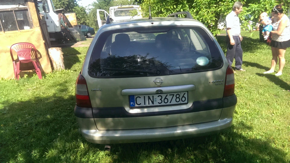 Opel Vectra Сюрприз 3