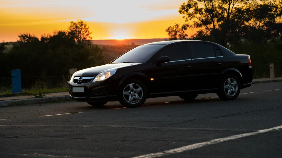 Opel Vectra Sparrow 2