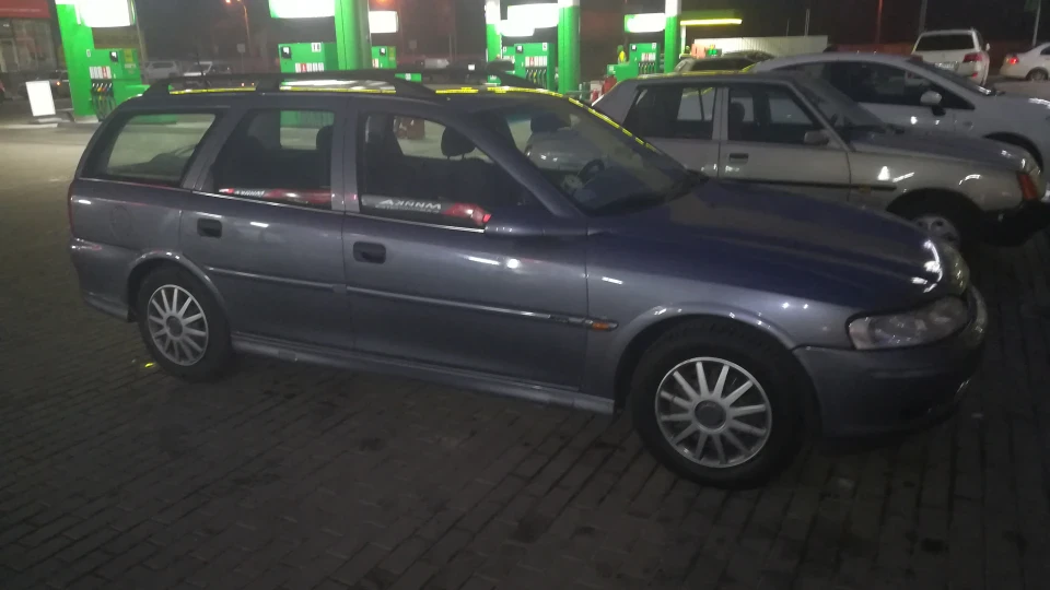 Opel Vectra Таксунька 4
