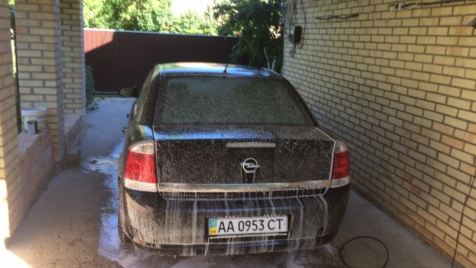 Opel Vectra The Black Lightning 3