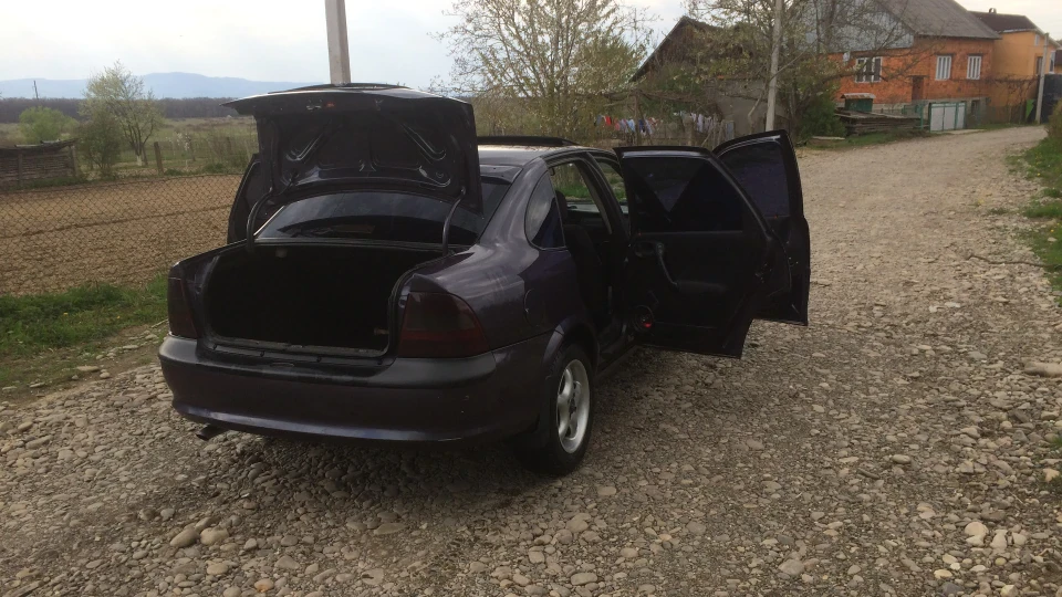 Opel Vectra turbo diesel x20DTL 4