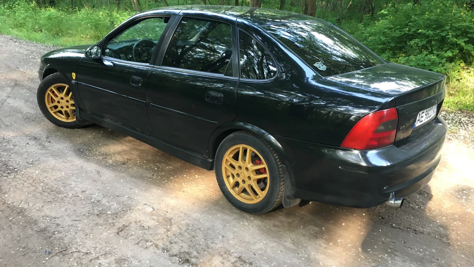Opel Vectra Укрбляха )