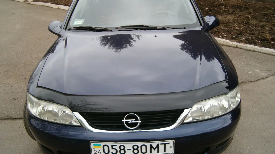 Opel Vectra У синій металік стейшен 2