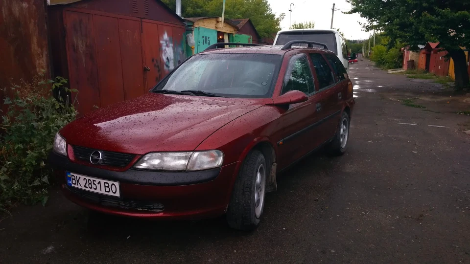 Opel Vectra В 2