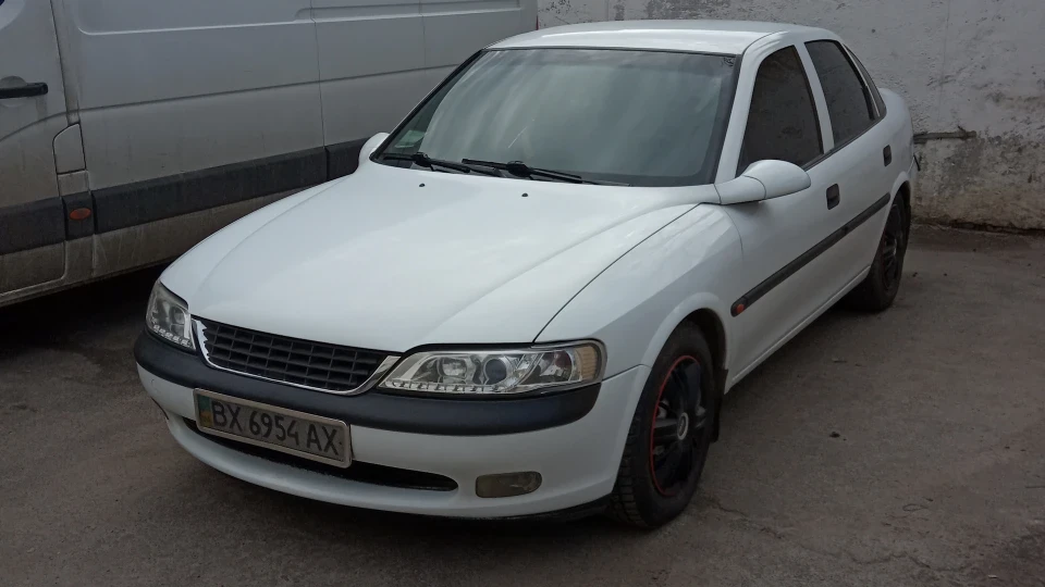Opel Vectra В1.8 Наречена з Автоматом 5