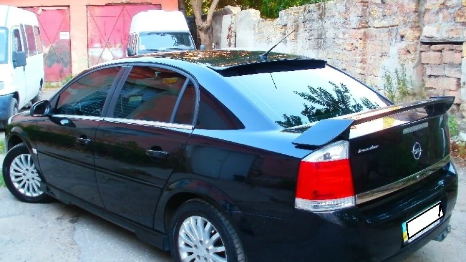 Opel Vectra V6 3.2 Irmscher 5