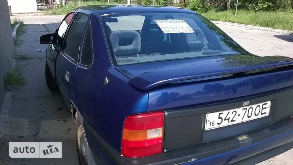 Opel Vectra Vectra A 2.0i GLS 3