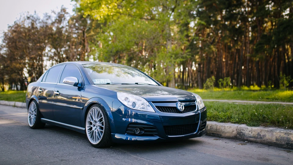 Opel Vectra Vincero 5