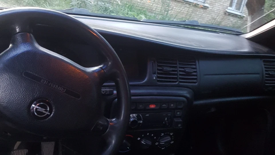 Opel Vectra Вітек Адамич 3