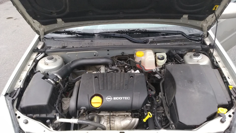 Opel Vectra Z18XE 3