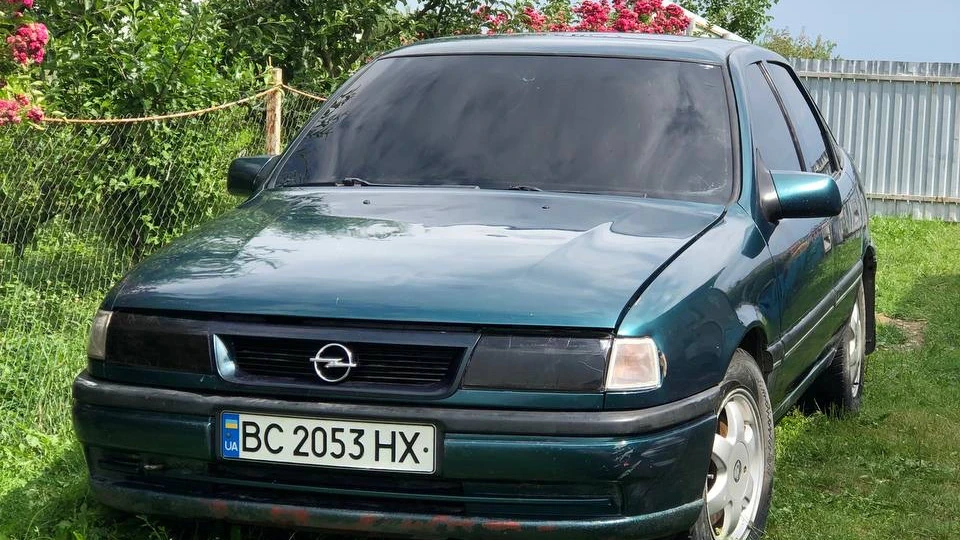 Opel Vectra Жопель 2