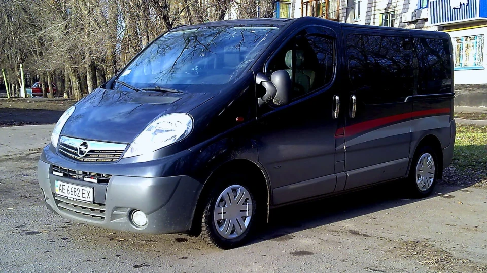 Opel Vivaro 2