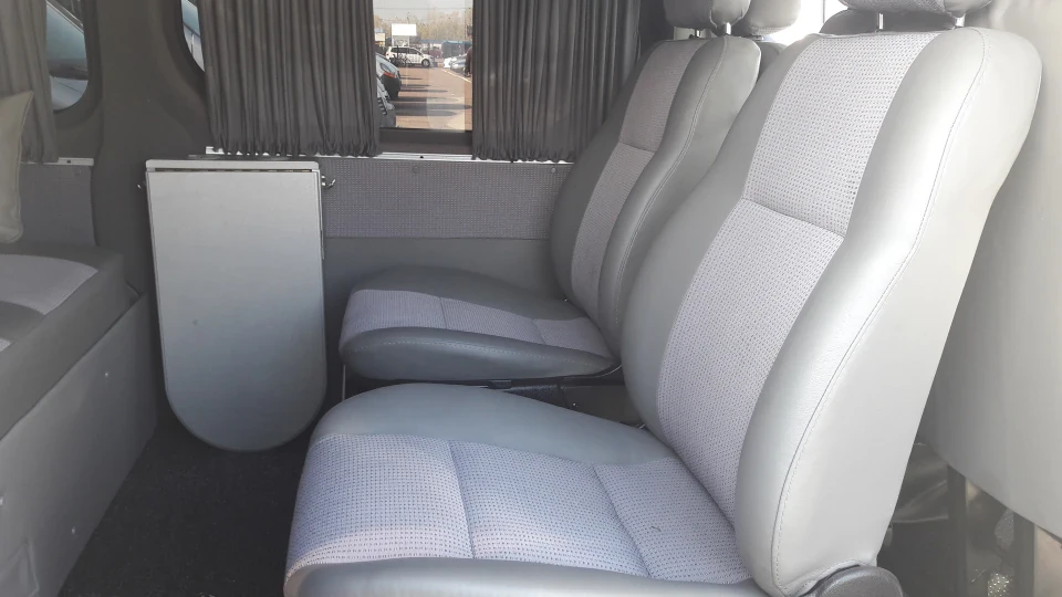 Opel Vivaro 2