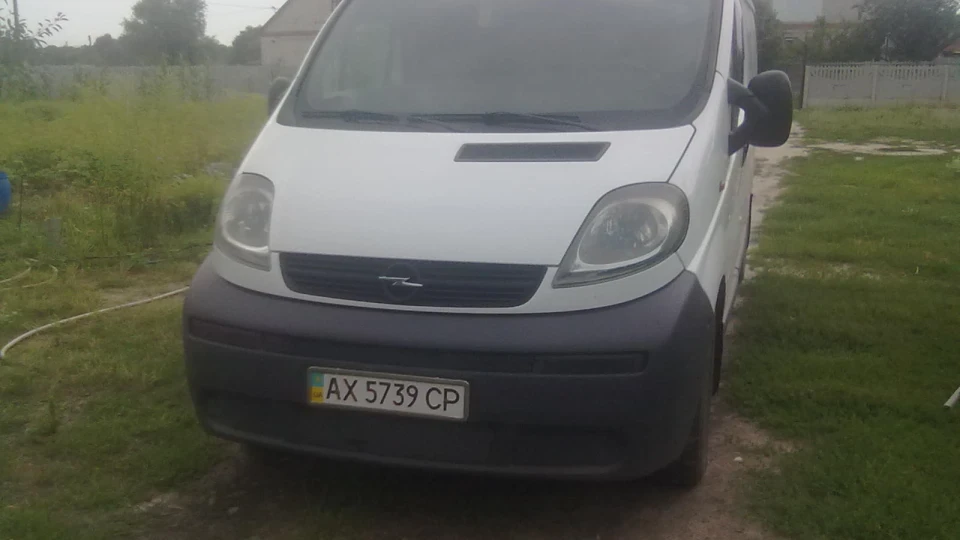Opel Vivaro 4
