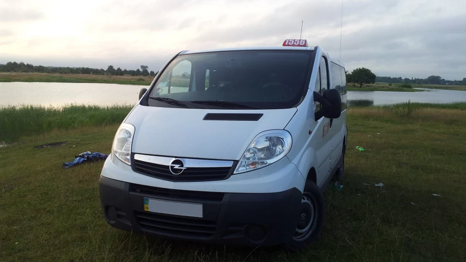 Opel Vivaro 4