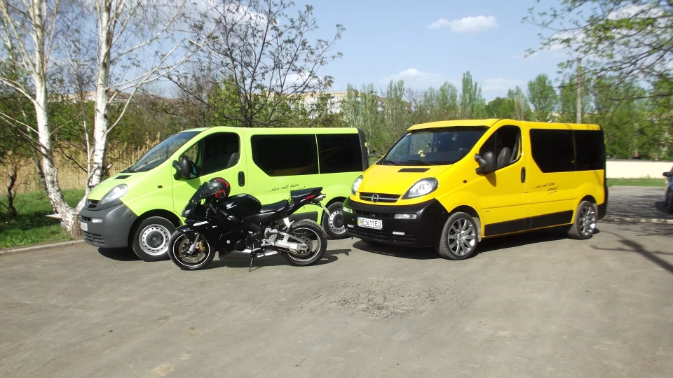 Opel Vivaro 2