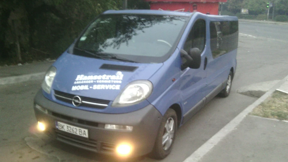 Opel Vivaro 2