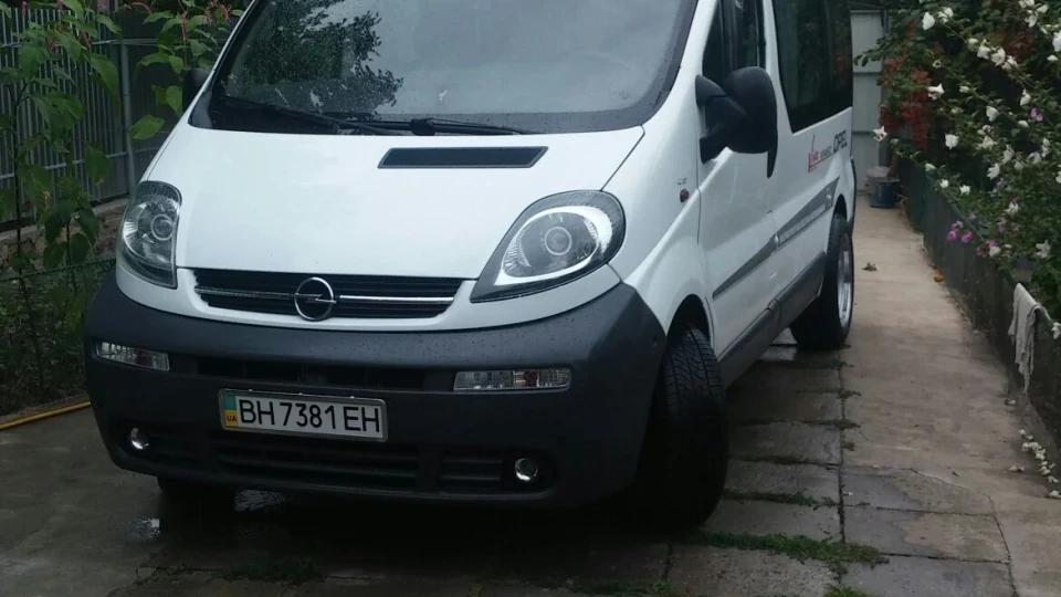 Opel Vivaro 3