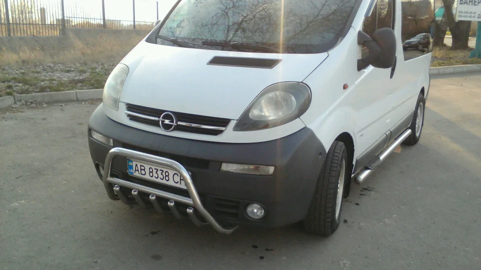 Opel Vivaro 2