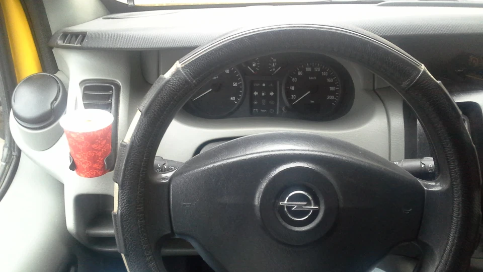 Opel Vivaro 2