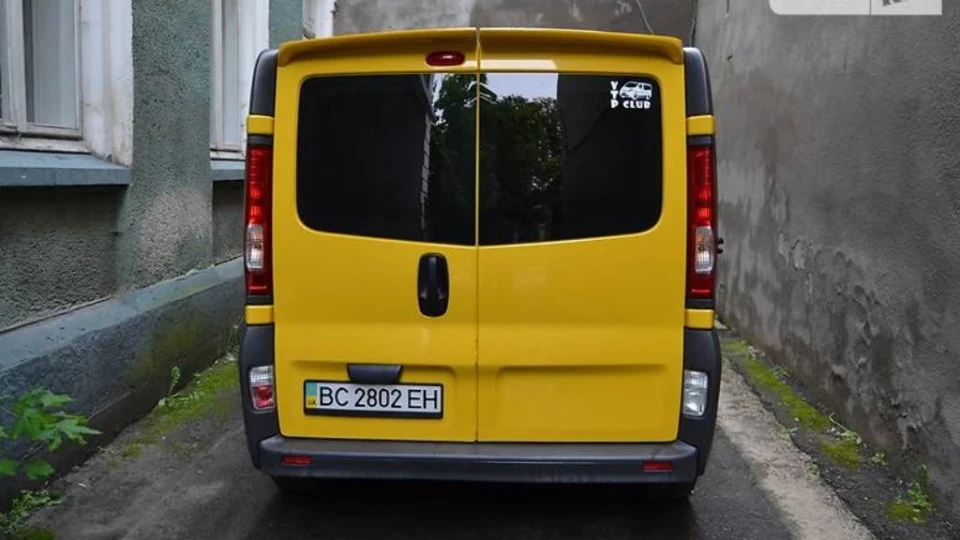 Opel Vivaro 5