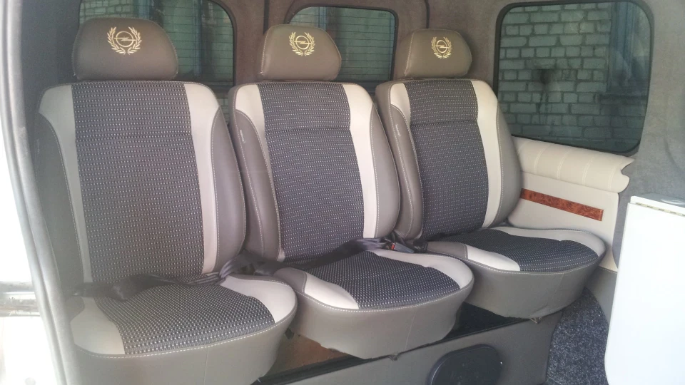 Opel Vivaro 2