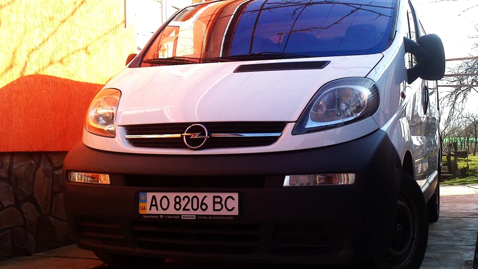 Opel Vivaro 2