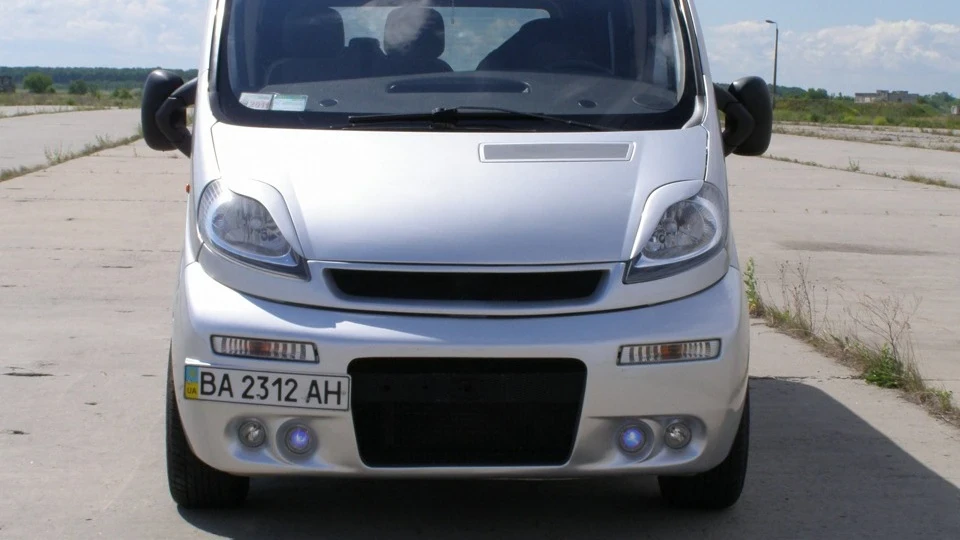 Opel Vivaro 2