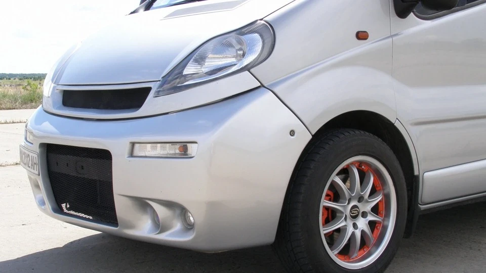 Opel Vivaro 4