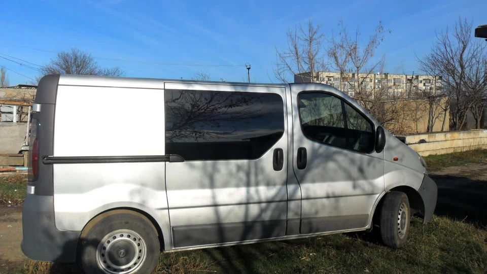 Opel Vivaro 4