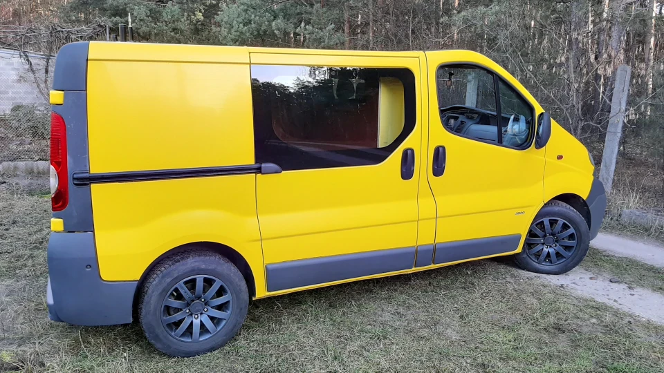 Opel Vivaro 2