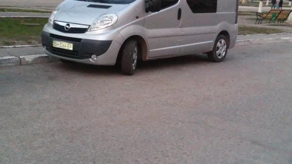 Opel Vivaro 2