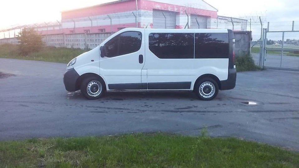 Opel Vivaro 2