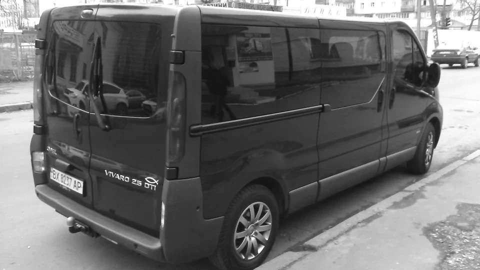 Opel Vivaro 4