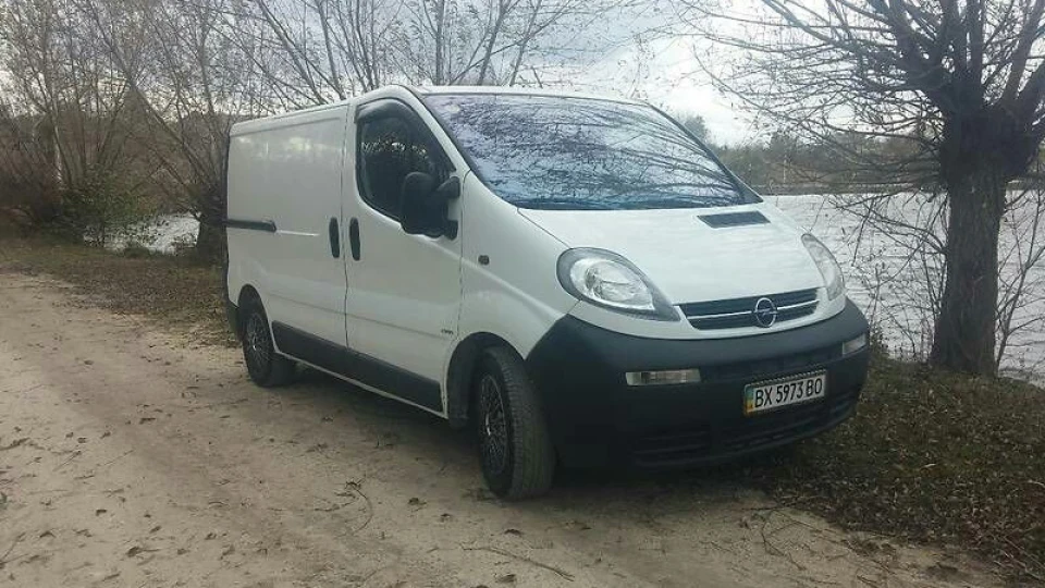 Opel Vivaro 4