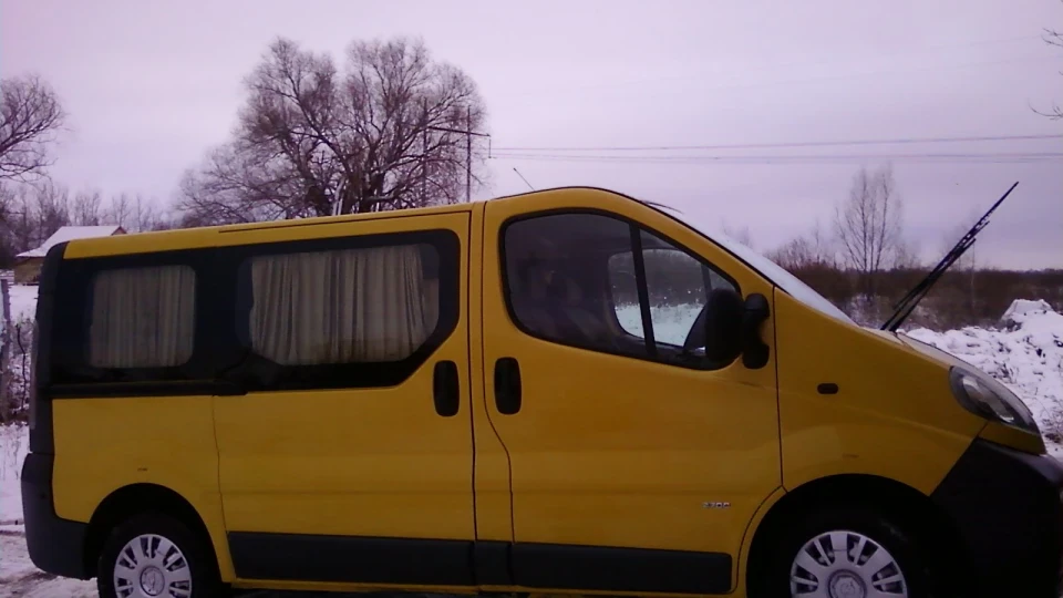 Opel Vivaro 2