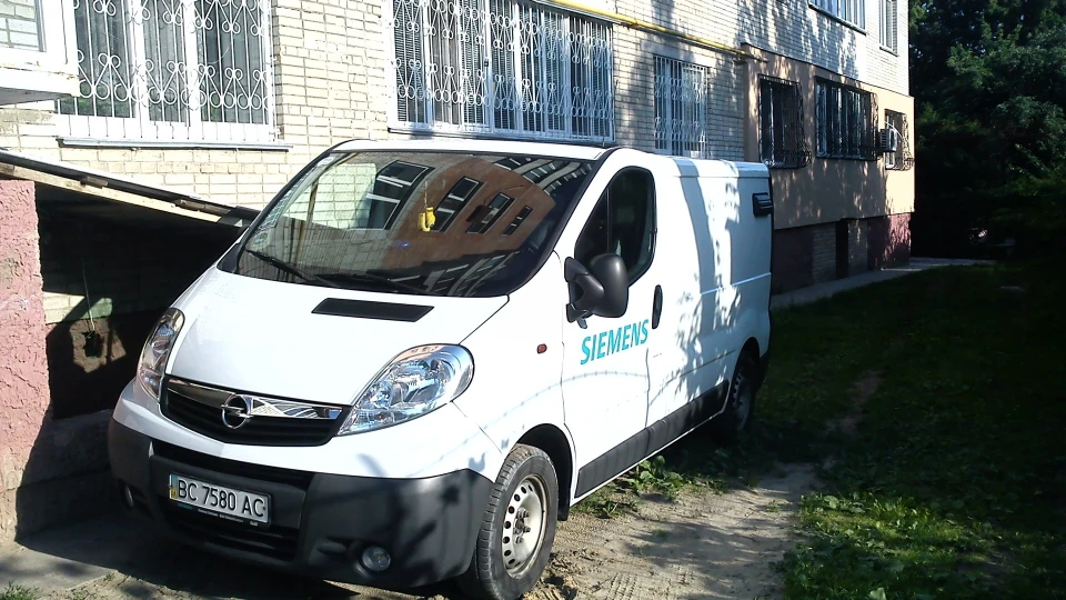 Opel Vivaro 2