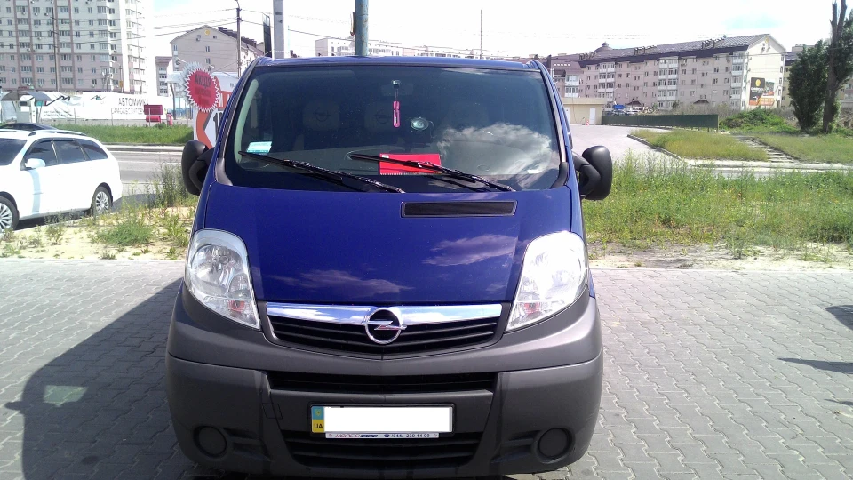 Opel Vivaro 2
