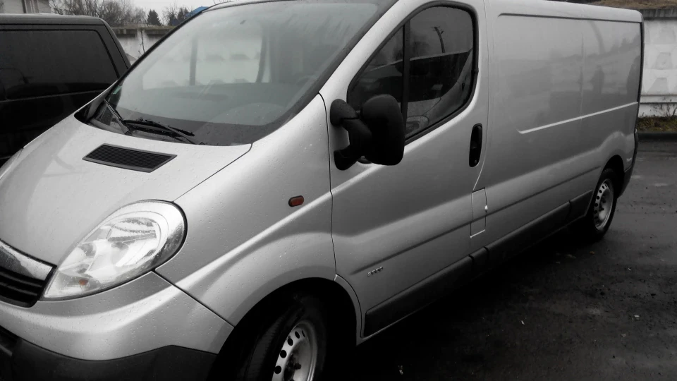 Opel Vivaro 4