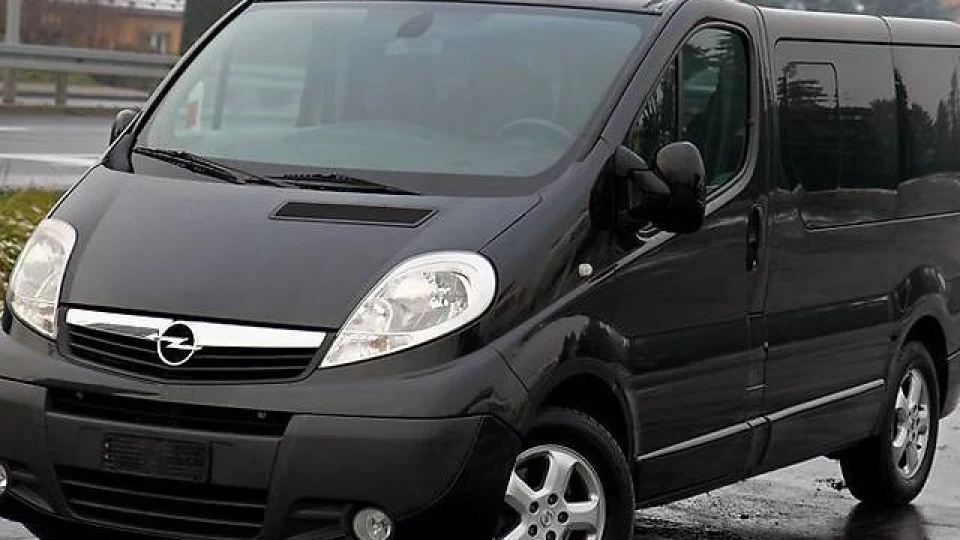 Opel Vivaro 2