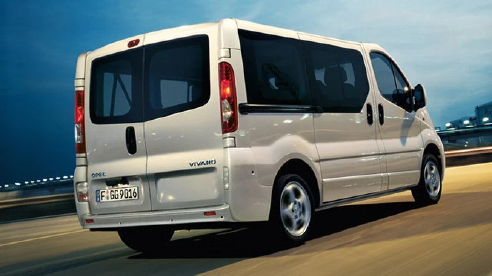 Opel Vivaro 2