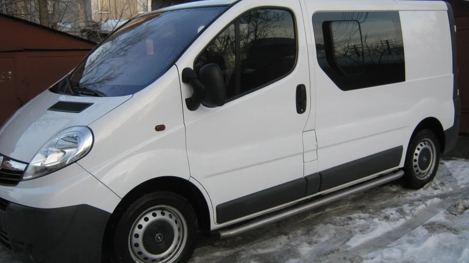 Opel Vivaro 2