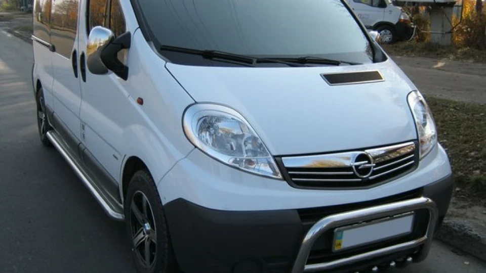 Opel Vivaro 2