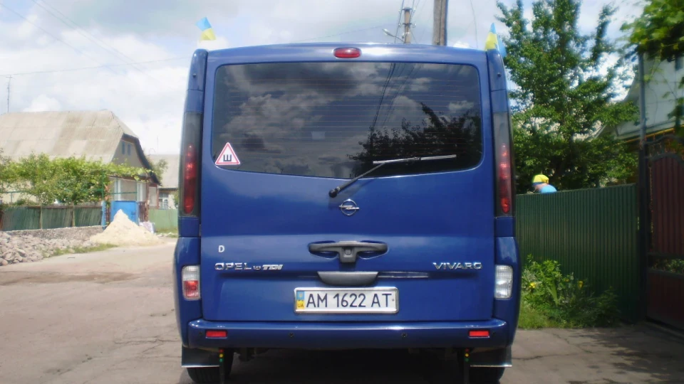 Opel Vivaro 4