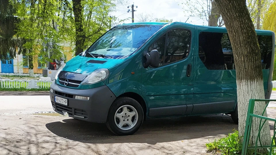 Opel Vivaro 1.9 100л.с. 3