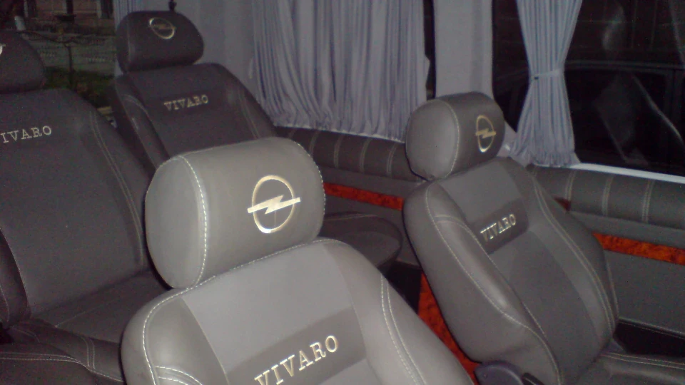 Opel Vivaro 1.9 DTI 5