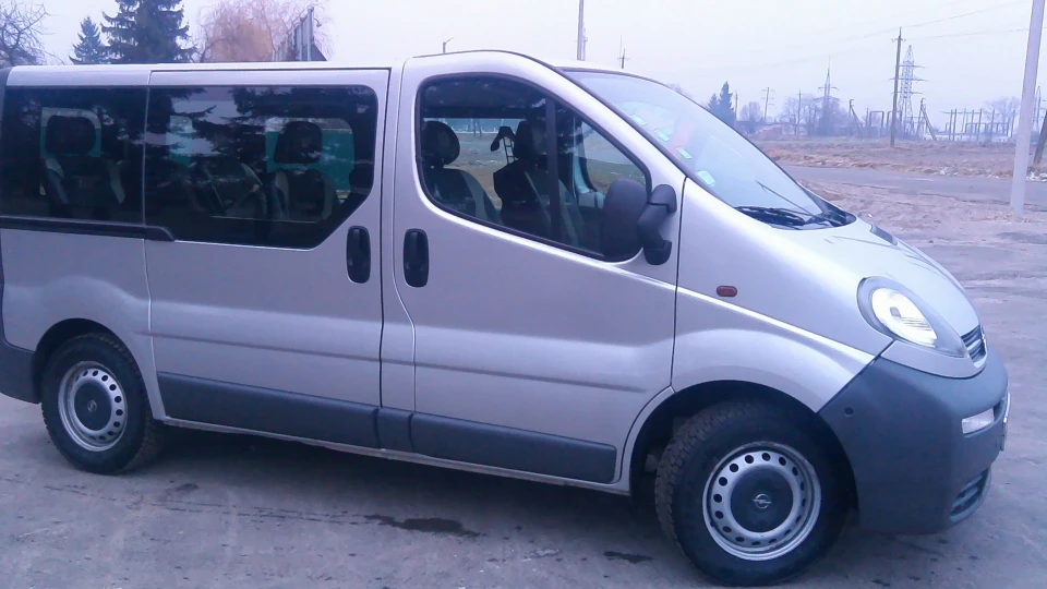 Opel Vivaro 1.9 СDTI 5
