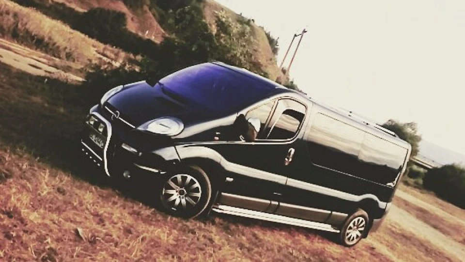 Opel Vivaro 1.9 Turbo Long 5