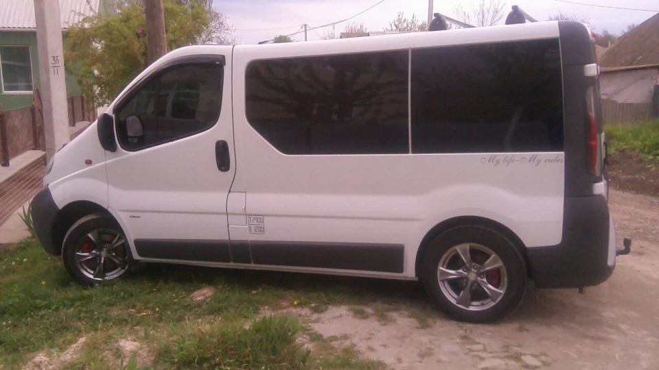 Opel Vivaro 1.9 5